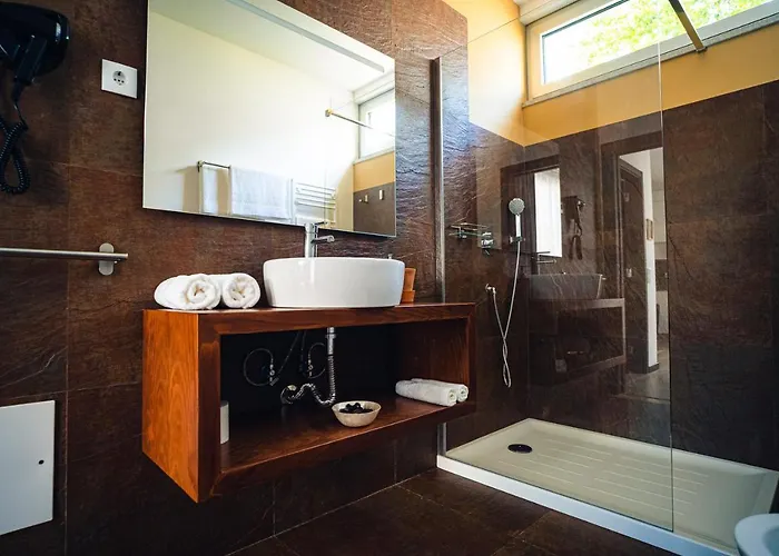 Quinta Chao Da Bispa Оливейра-ду-Ошпитал